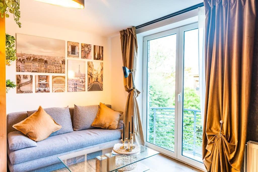 Golden Nugget Inkl Wlan, Parkplatz Apartment Detmold Exterior foto