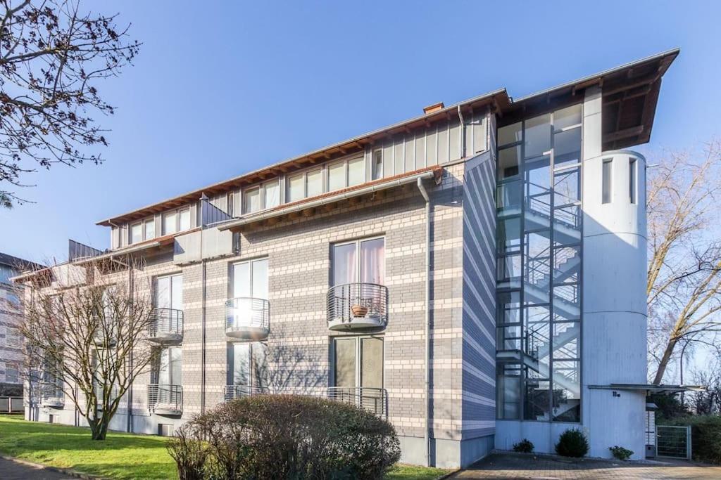 Golden Nugget Inkl Wlan, Parkplatz Apartment Detmold Exterior foto