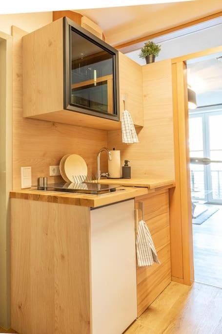 Golden Nugget Inkl Wlan, Parkplatz Apartment Detmold Exterior foto